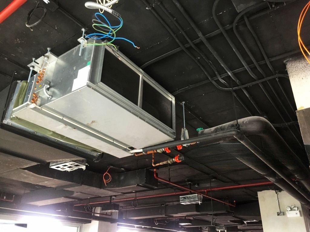 Commercial AC installation