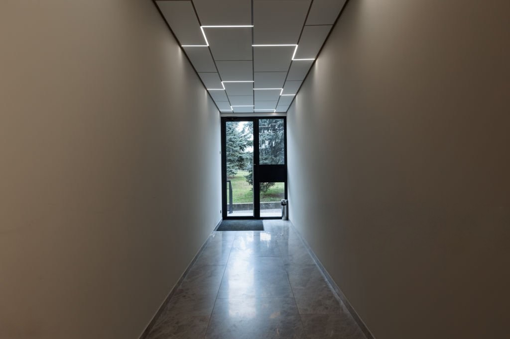 frameless gypsum partition